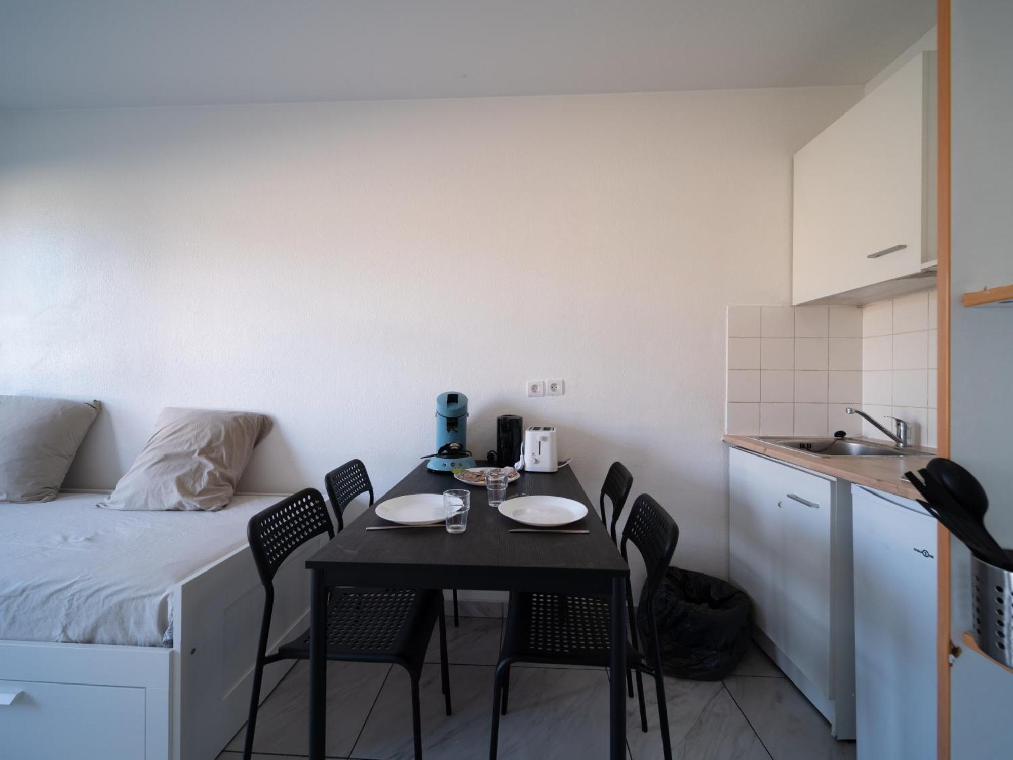 Appartement Tout Equipe A 6Min De La Gare St Charles Marseille Exteriér fotografie